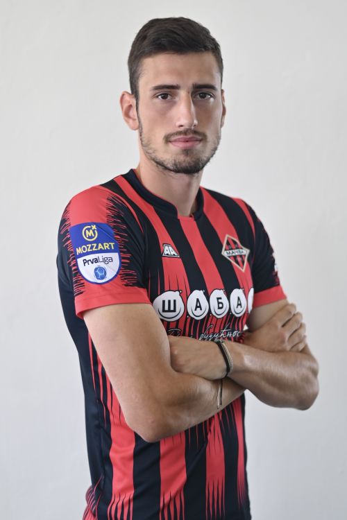 Luka<br>Nikolić
