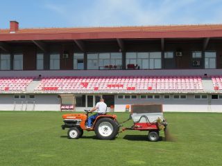 Počeli radovi rekonstrukcije terena na stadionu FK Mačva